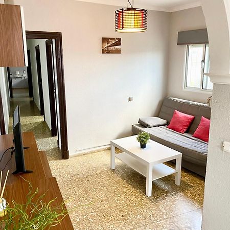 Apartamentos Turisticos En Jerez De La Frontera Exterior photo